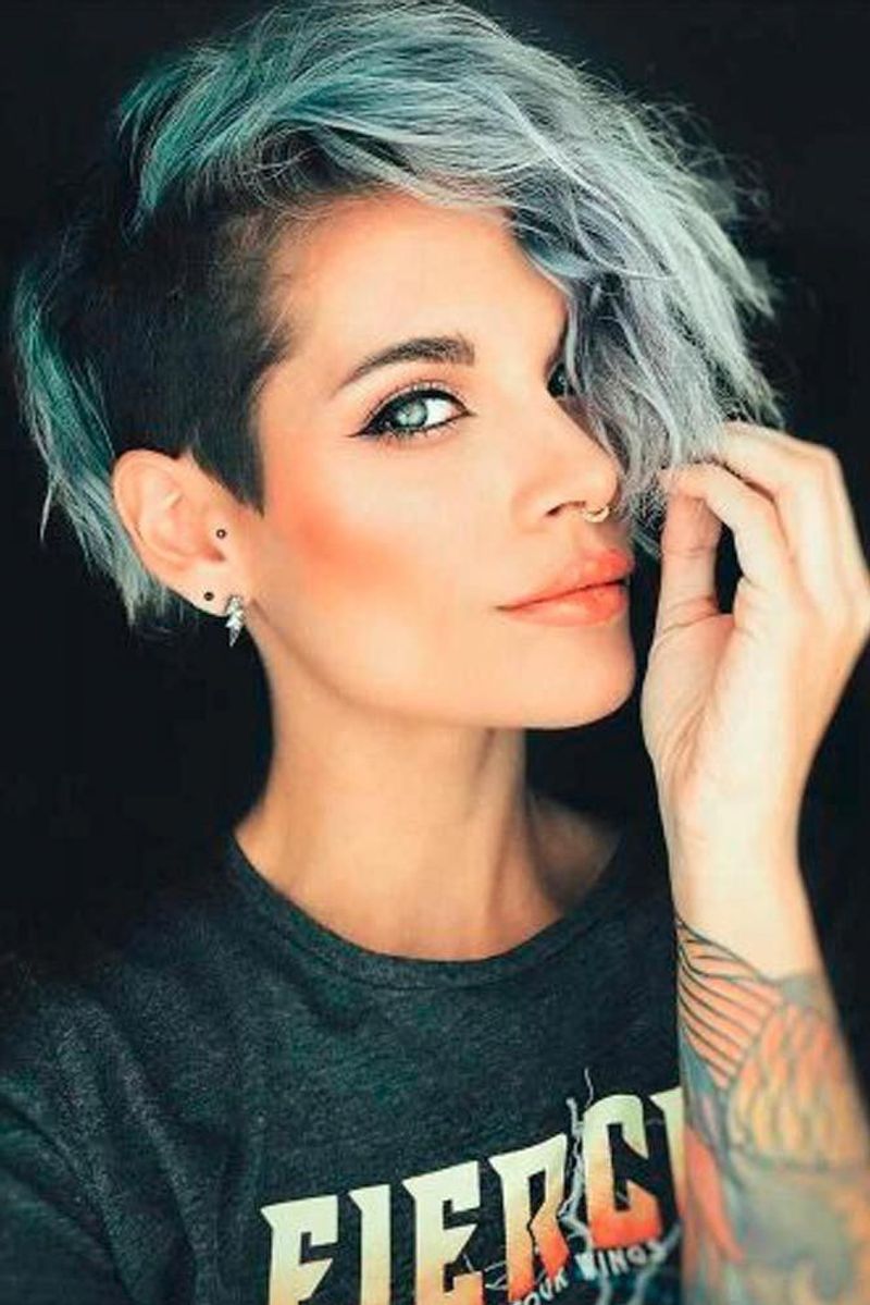 Extreme Asymmetrical Undercut