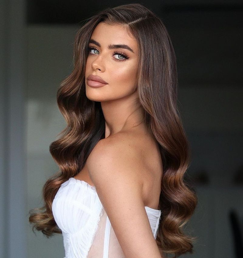 Glamorous Hollywood Waves