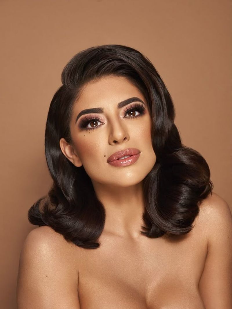 Glamorous Hollywood Waves