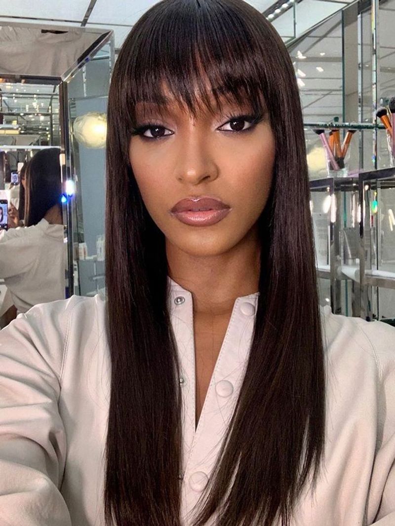 Gleaming Straight Fringe