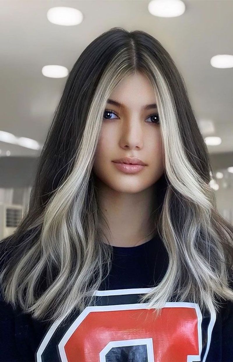 High Contrast Hair Colors Out