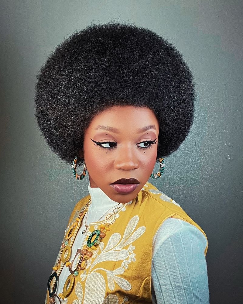 Sculpted Natural Afros