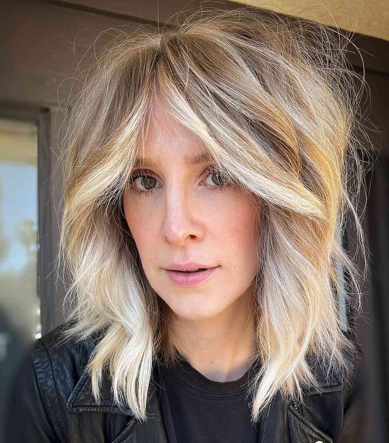 Shoulder-Length Shag
