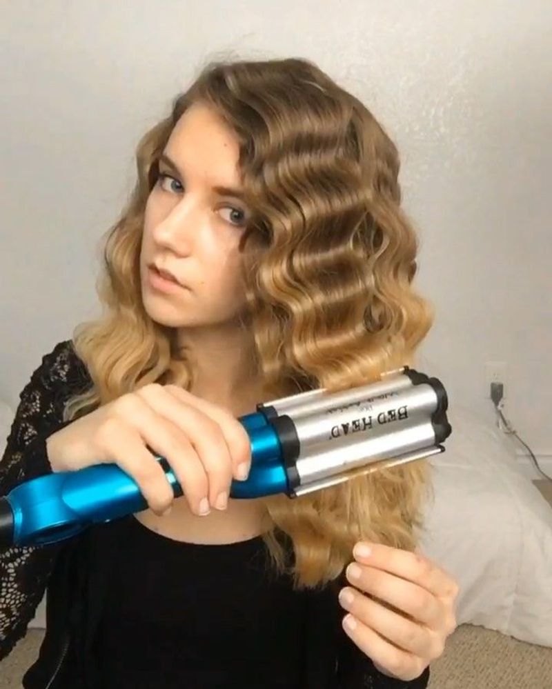 Retro Mermaid Waves