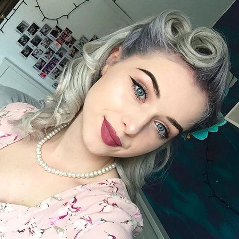 Retro Victory Rolls