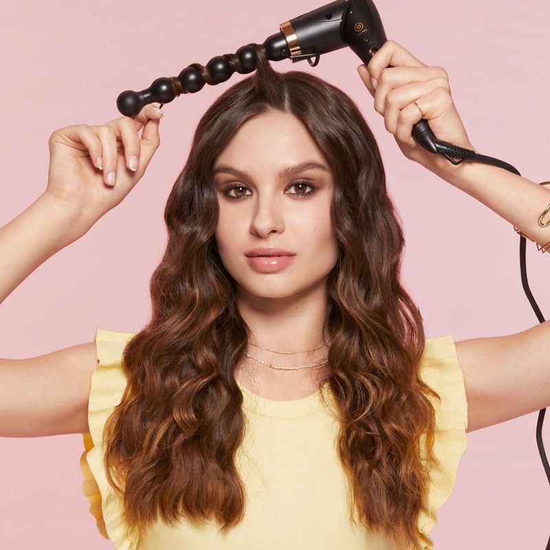 S-Shaped Mermaid Waves