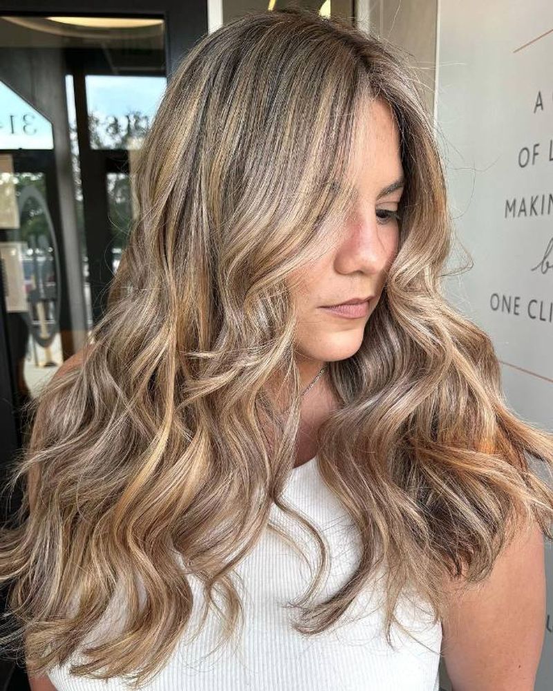 Sandy Blonde Highlights