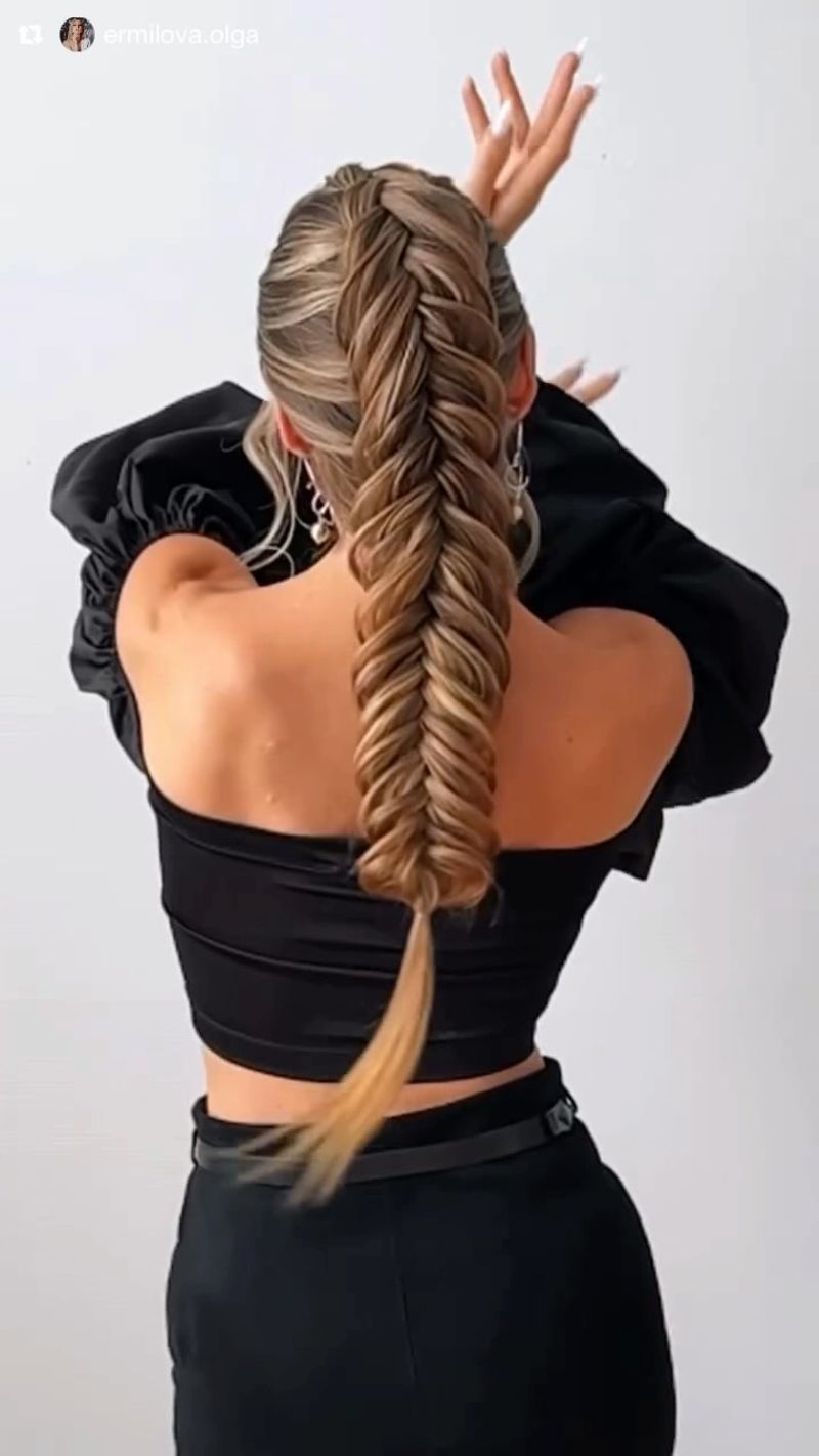 Dutch Fishtail Braid