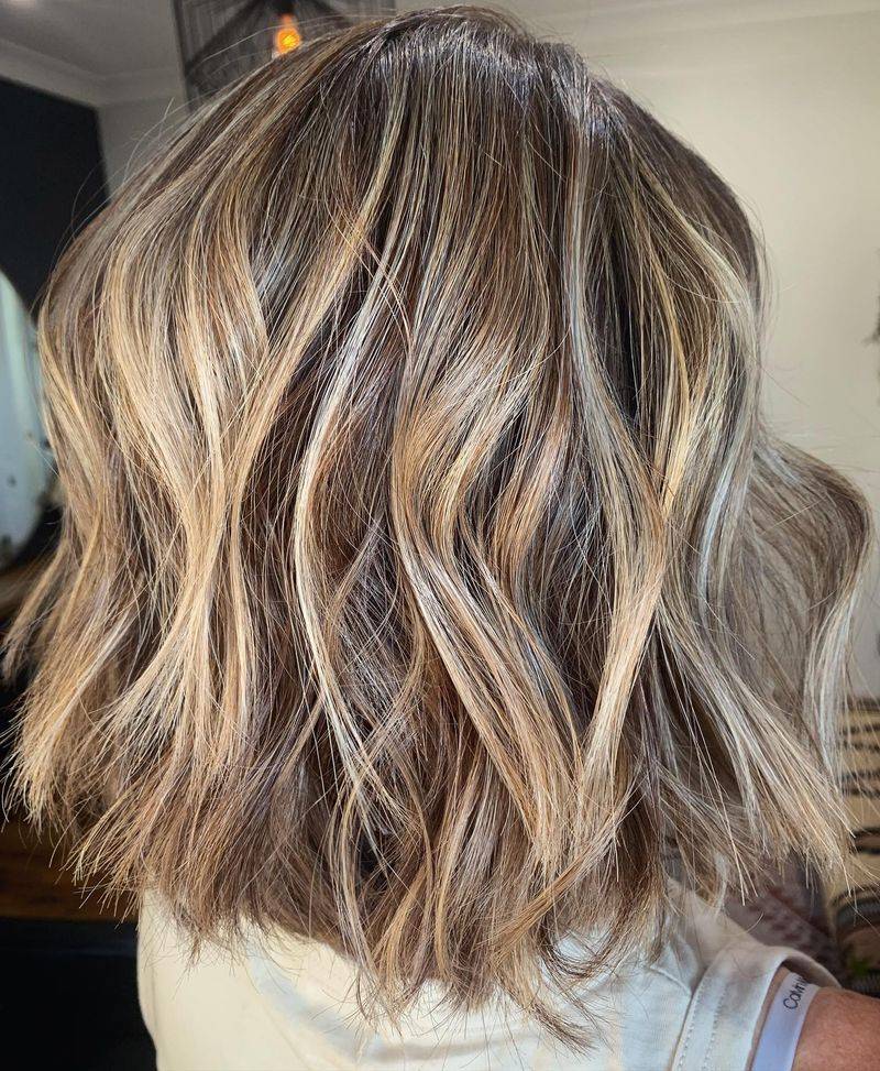 Shoulder-Length Waves