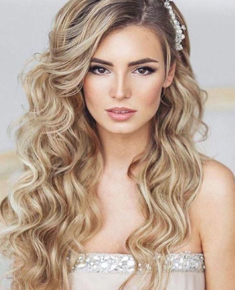 Soft Romantic Curls
