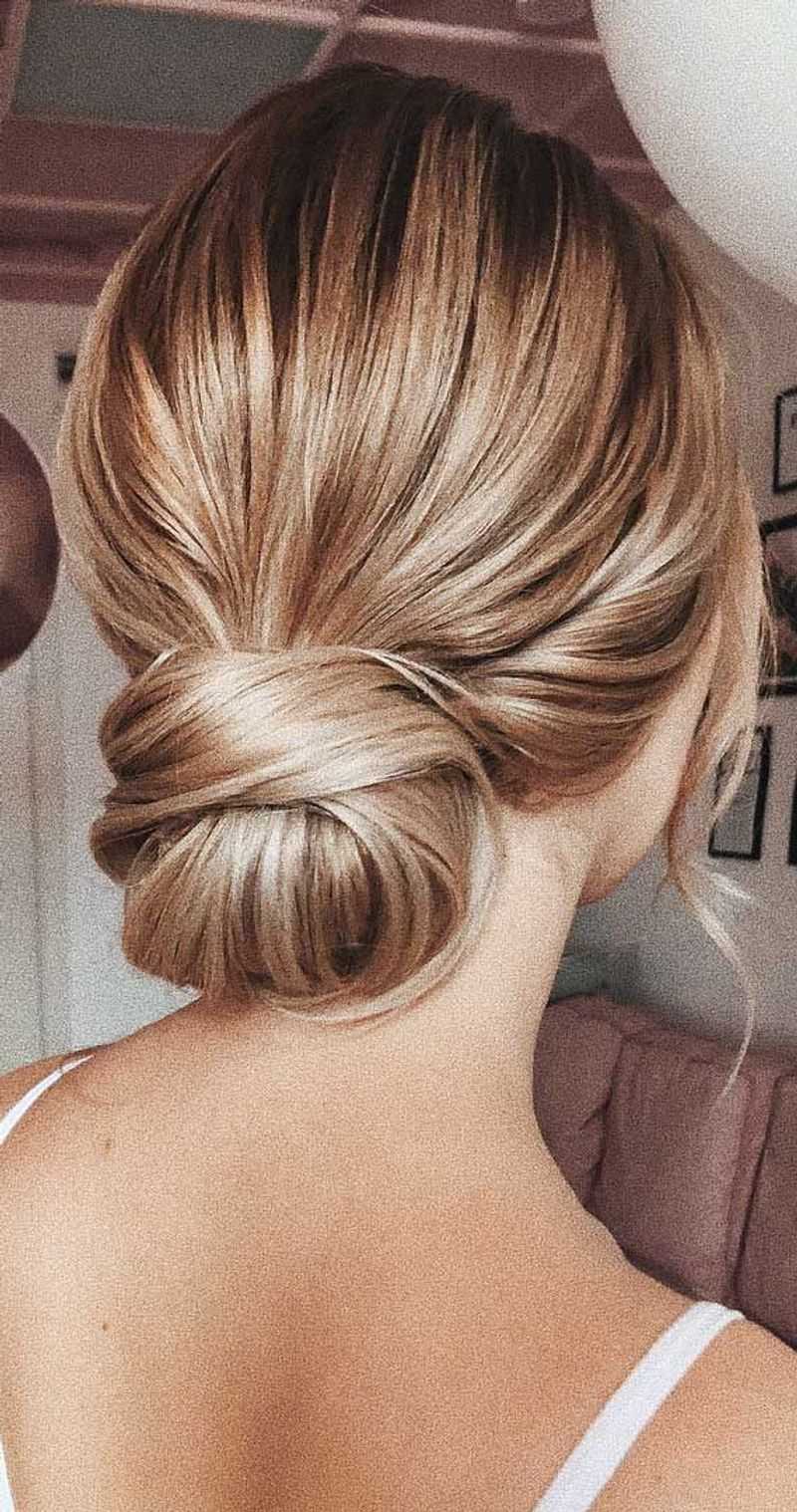 Chic Chignon