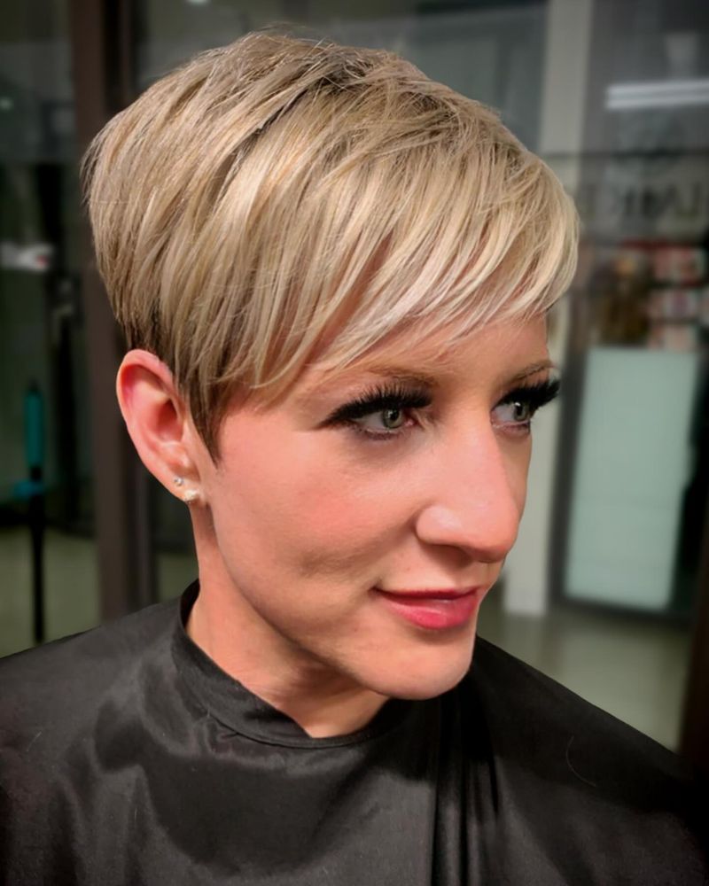 Textured Pixie with Highlights