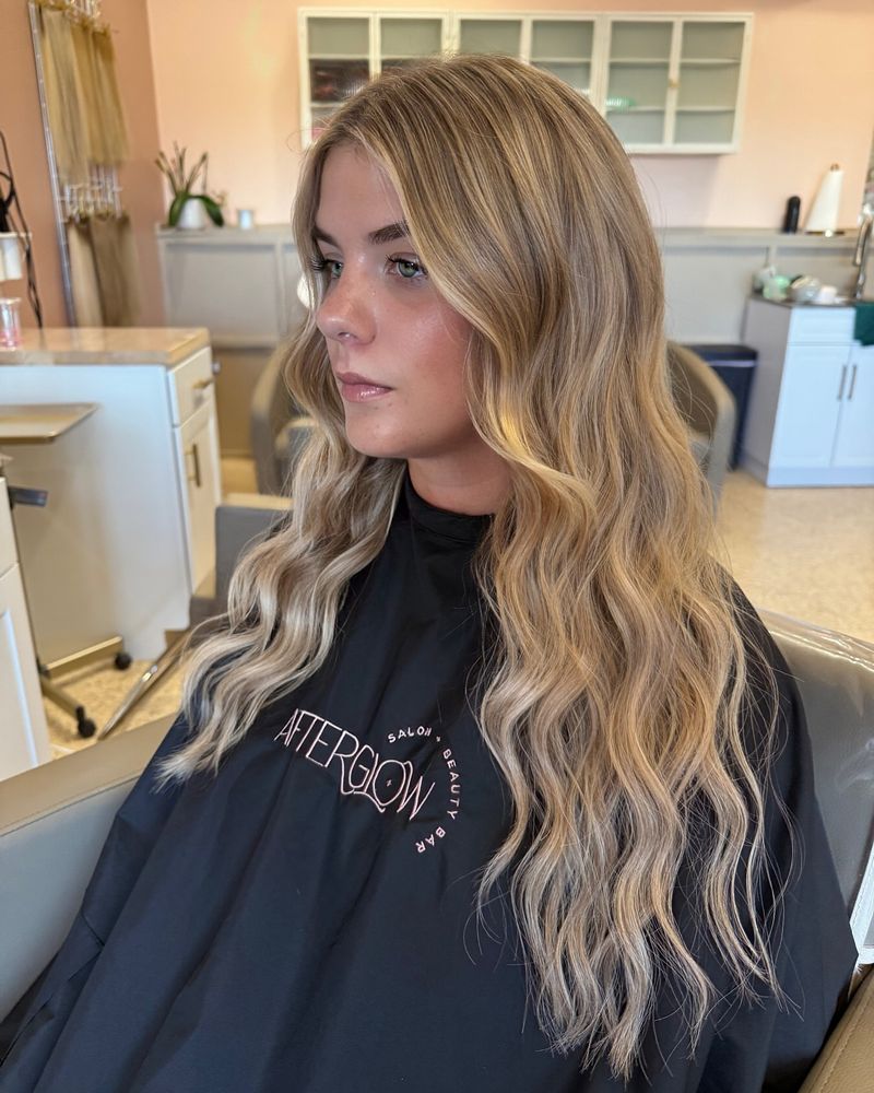 Champagne Blonde