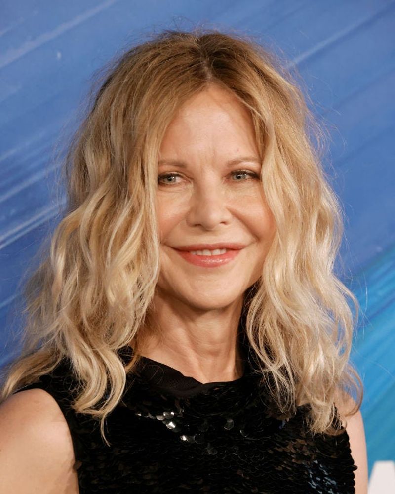 The Wavy Mid-Length Cut