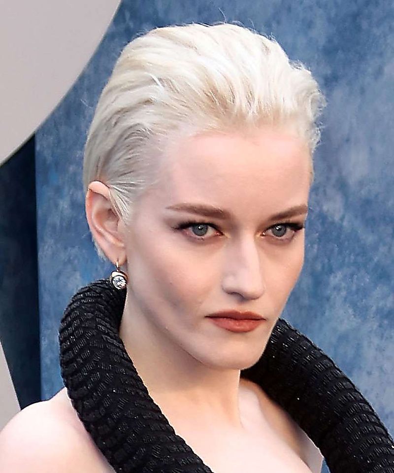 The Slicked-back Pixie