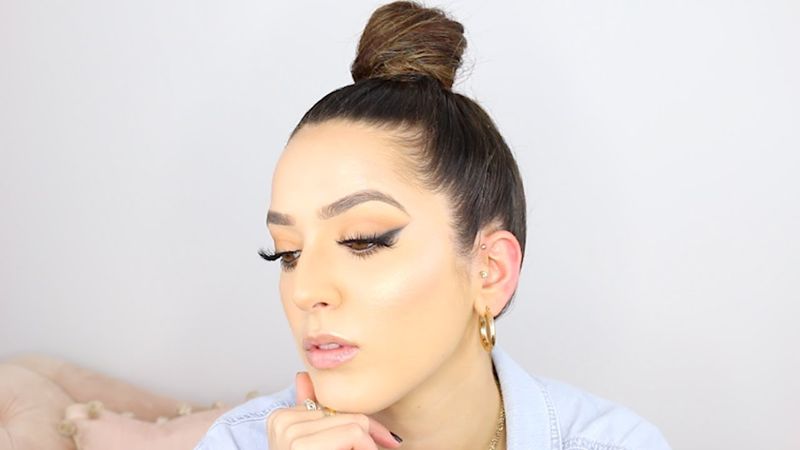 Tight Top Knot
