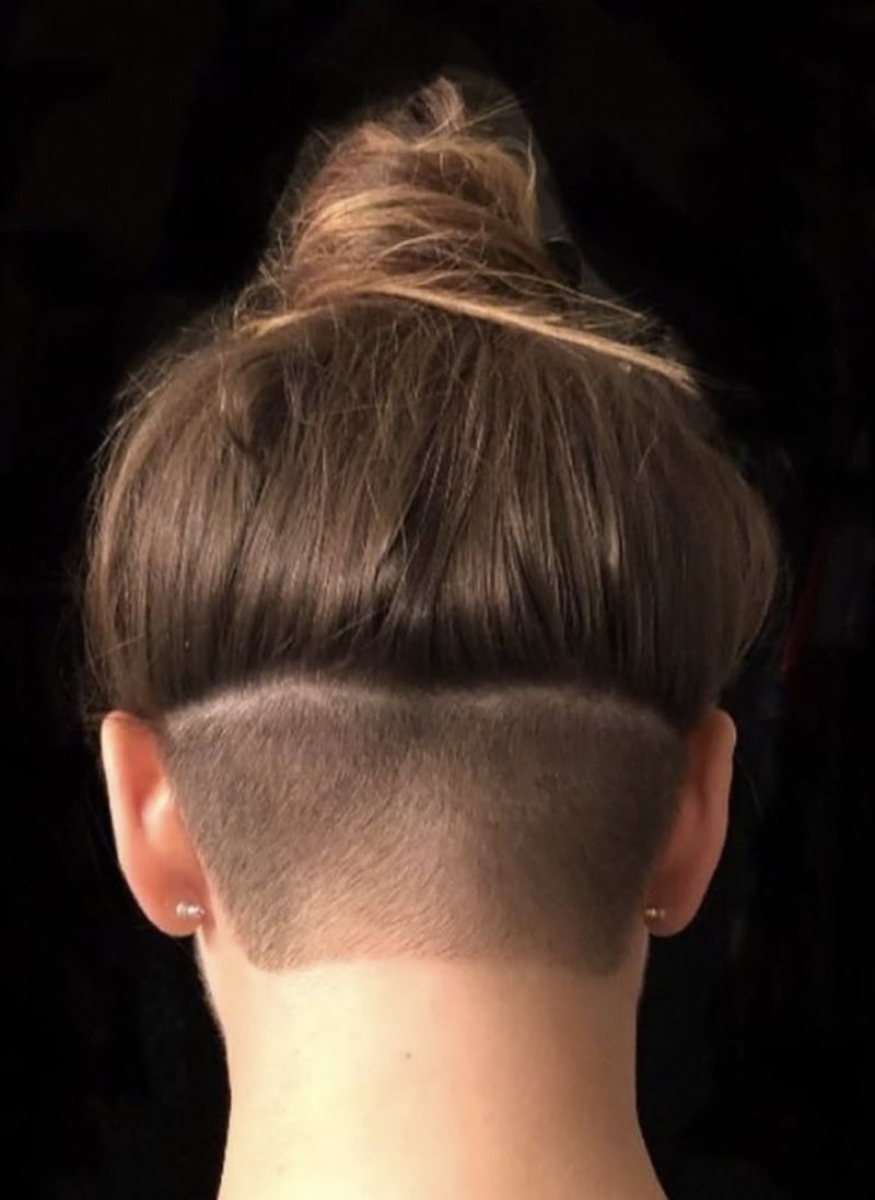 Minimalist Undercut Beauty