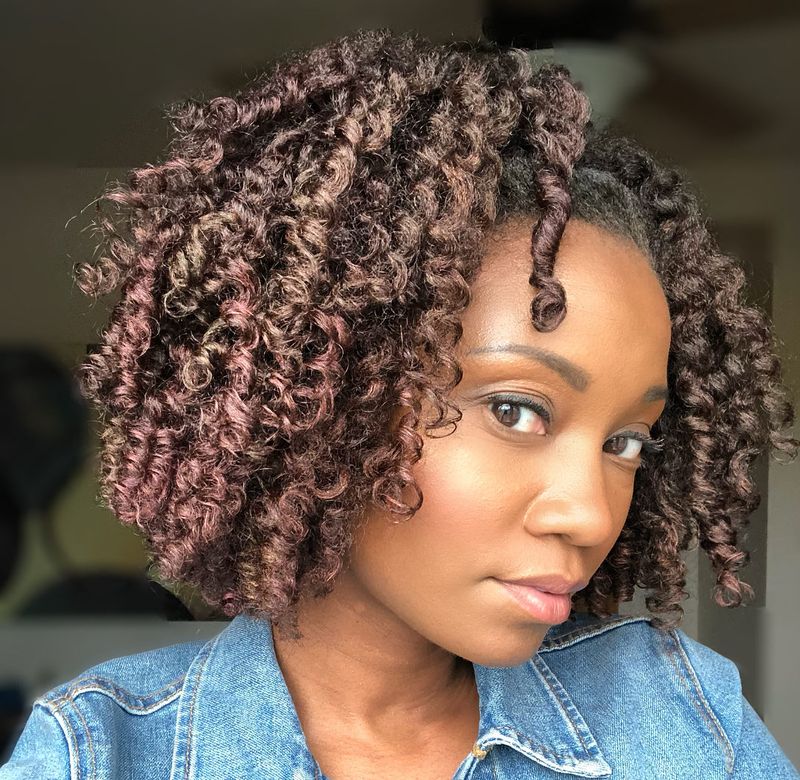 Twist-Out with Highlights