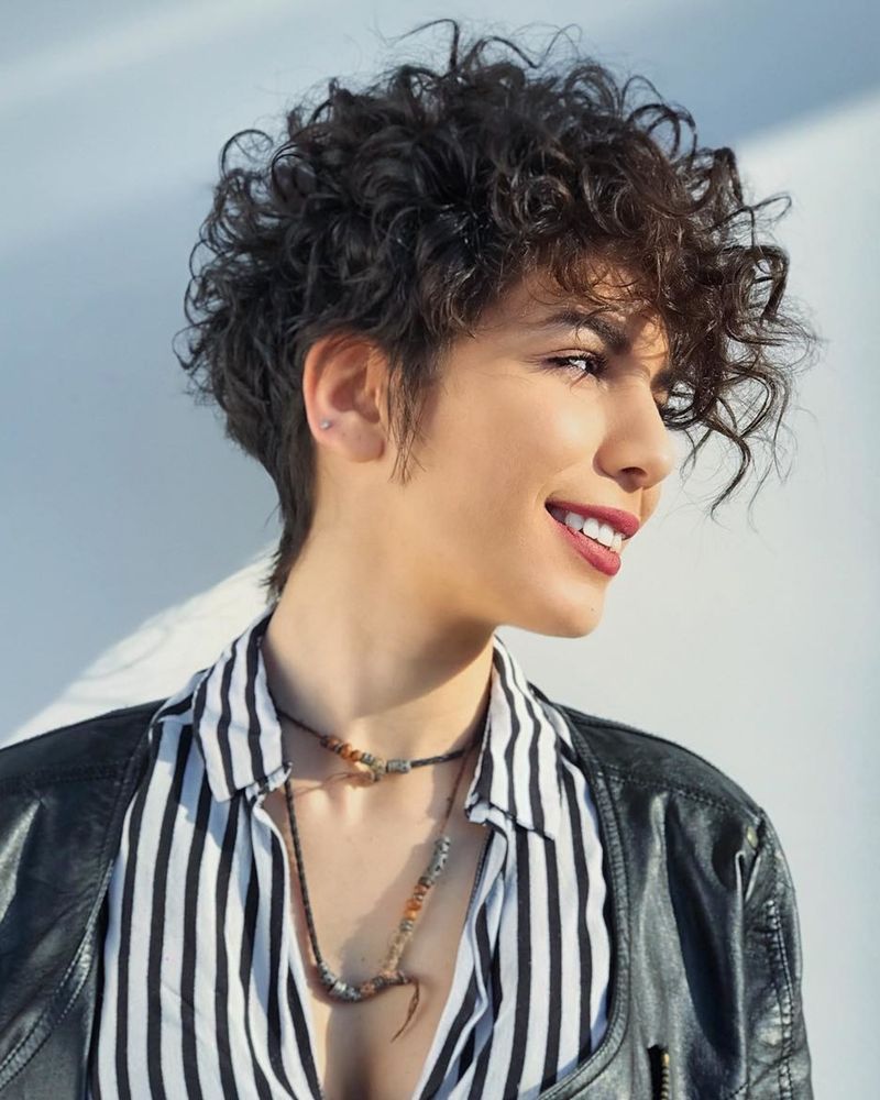 Wavy Pixie