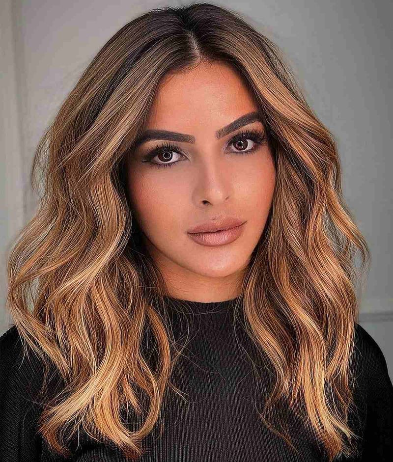 Voluminous Waves with Middle Part